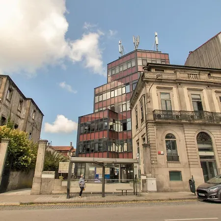 Republica Square By Hosts Apartman Porto