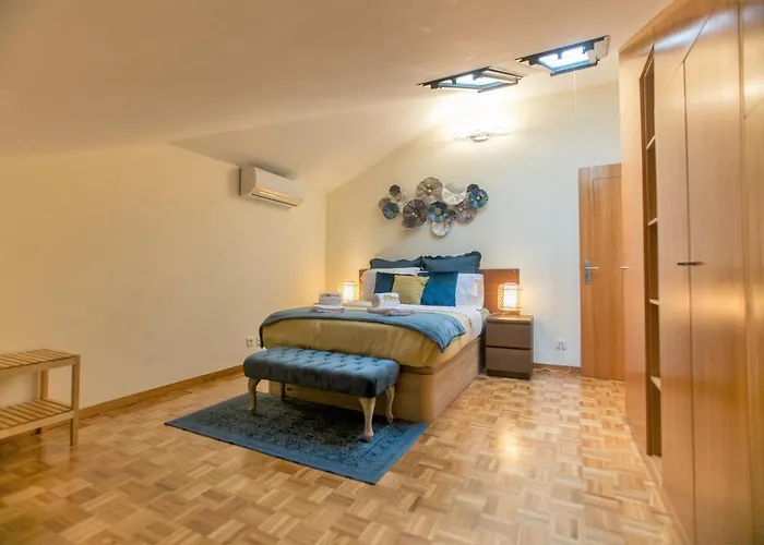 Republica Square By Hosts Apartament *