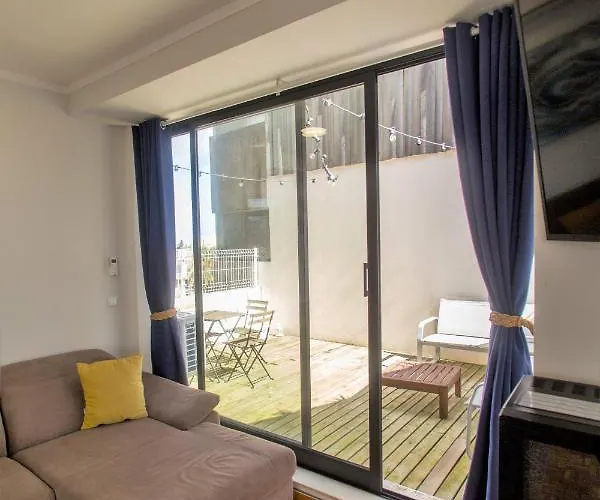 شقة Republica Square By Hosts