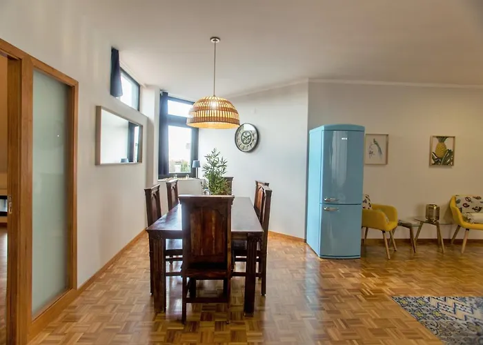 Republica Square By Hosts Apartament Porto