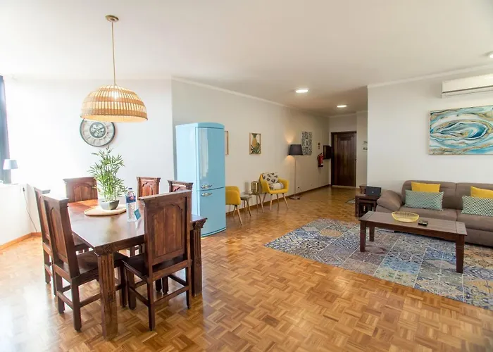 Republica Square By Hosts Apartament *