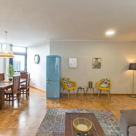 Apartamento Republica Square By Hosts