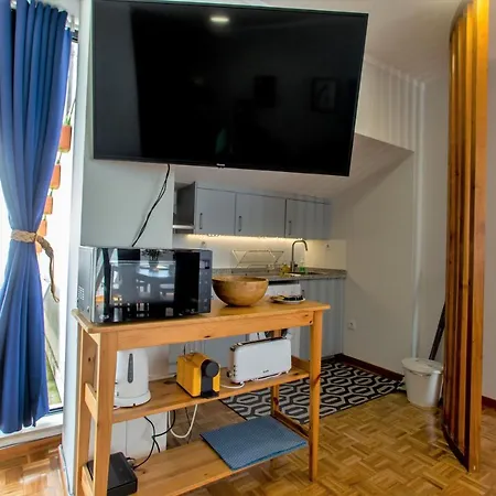 Republica Square By Hosts Apartamento